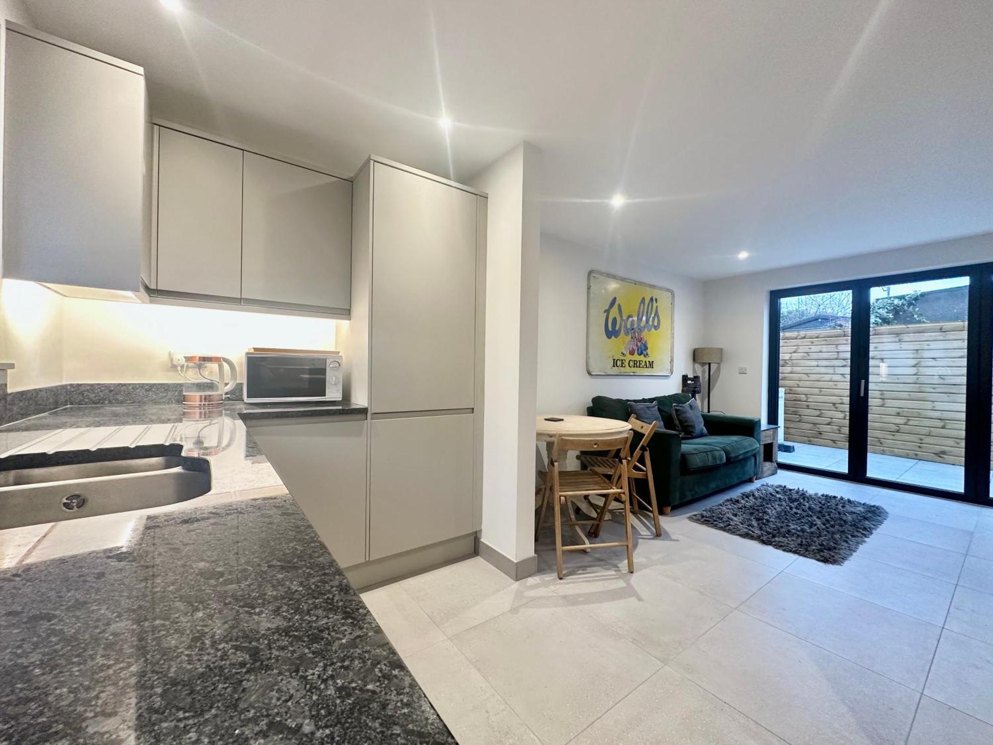 Chilcompton Modern Two Bedroom House מראה חיצוני תמונה